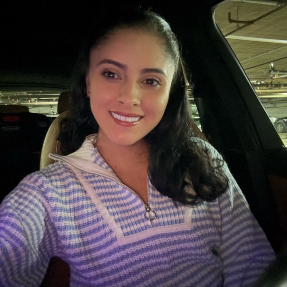 Meet your Posher, Raquel